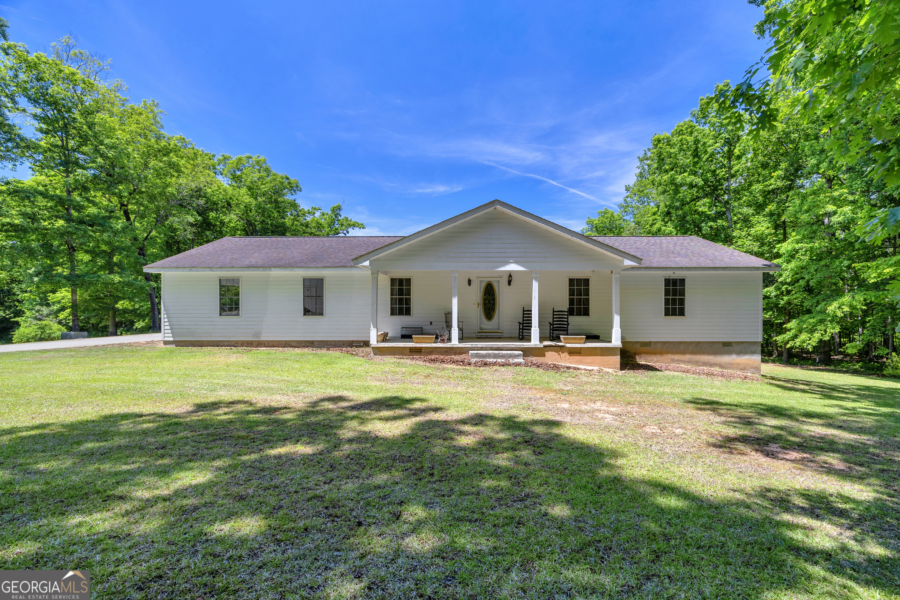 1014 Adams Clarke Road Property Photo 1