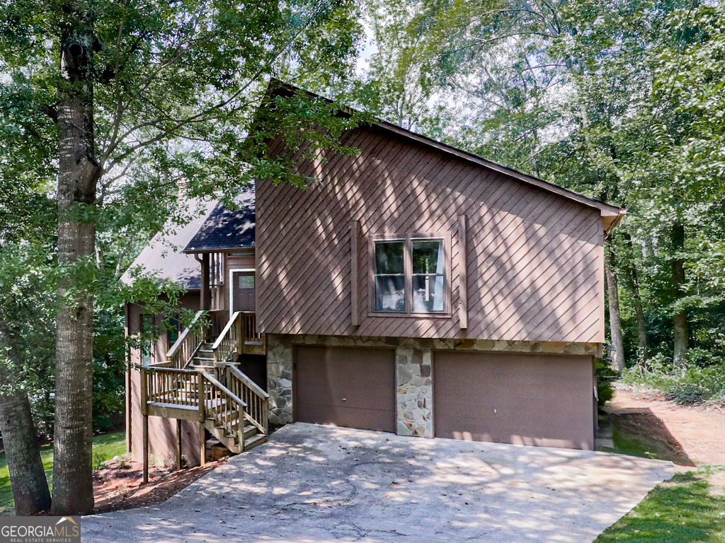 932 BLACKWELL Trail