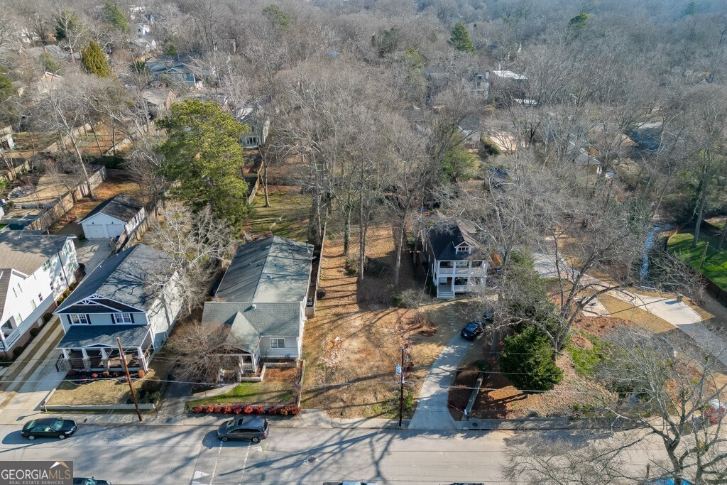 184 Olympic Place Property Photo 5