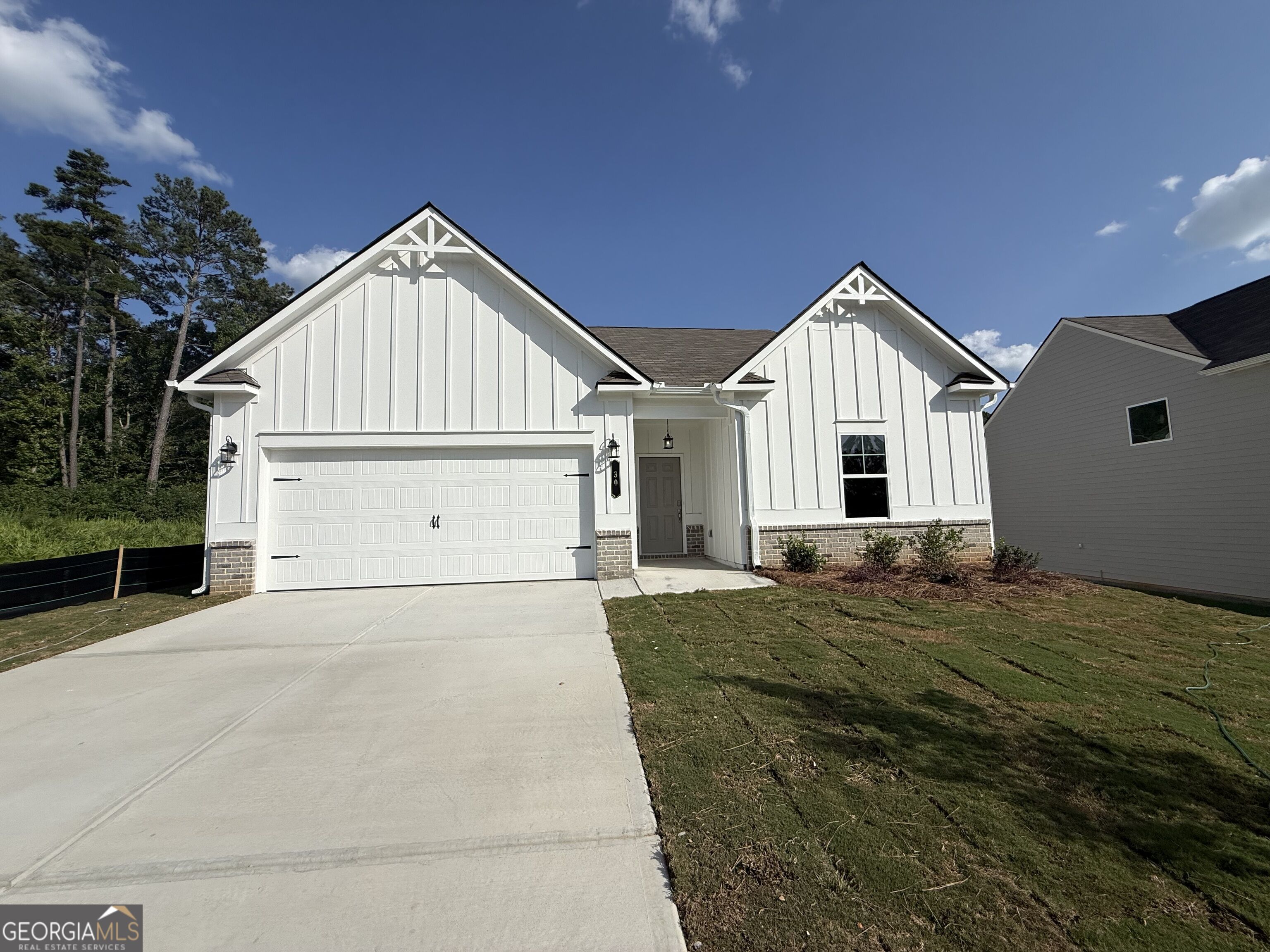 30 Madison Lane Property Photo 1
