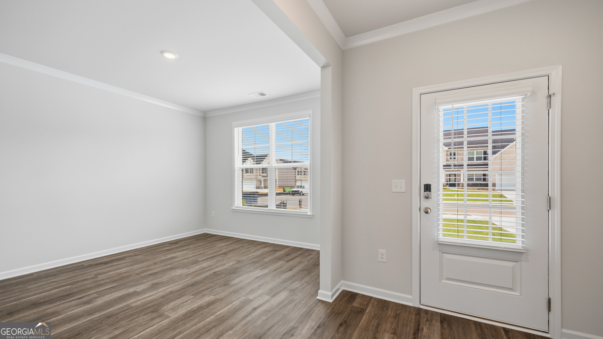 3048 Champions Way Property Photo 3