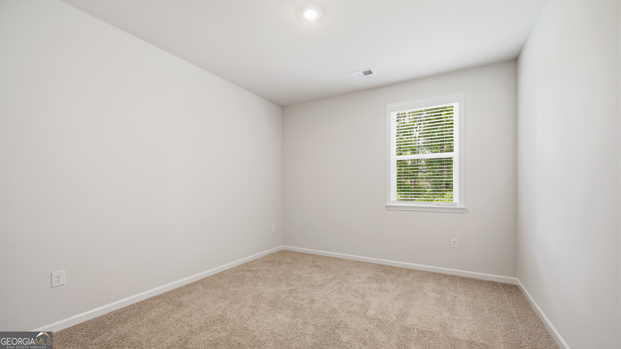 3048 Champions Way Property Photo 17