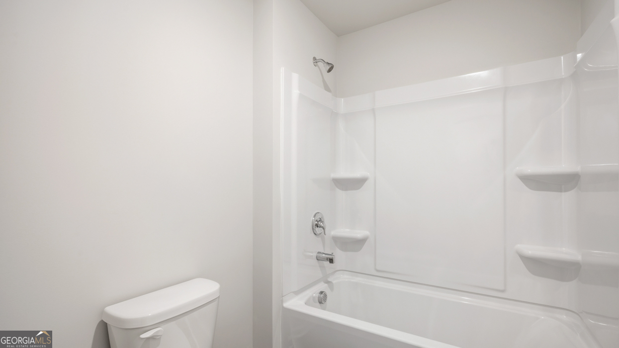 3048 Champions Way Property Photo 23
