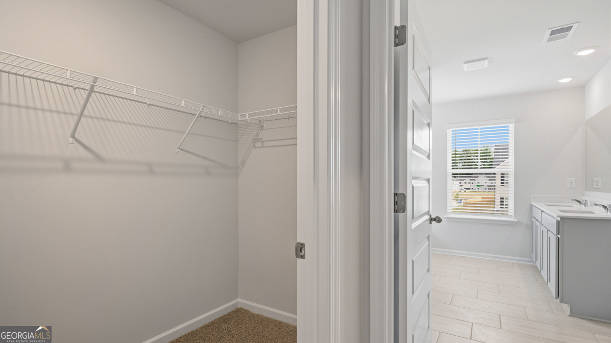3048 Champions Way Property Photo 31