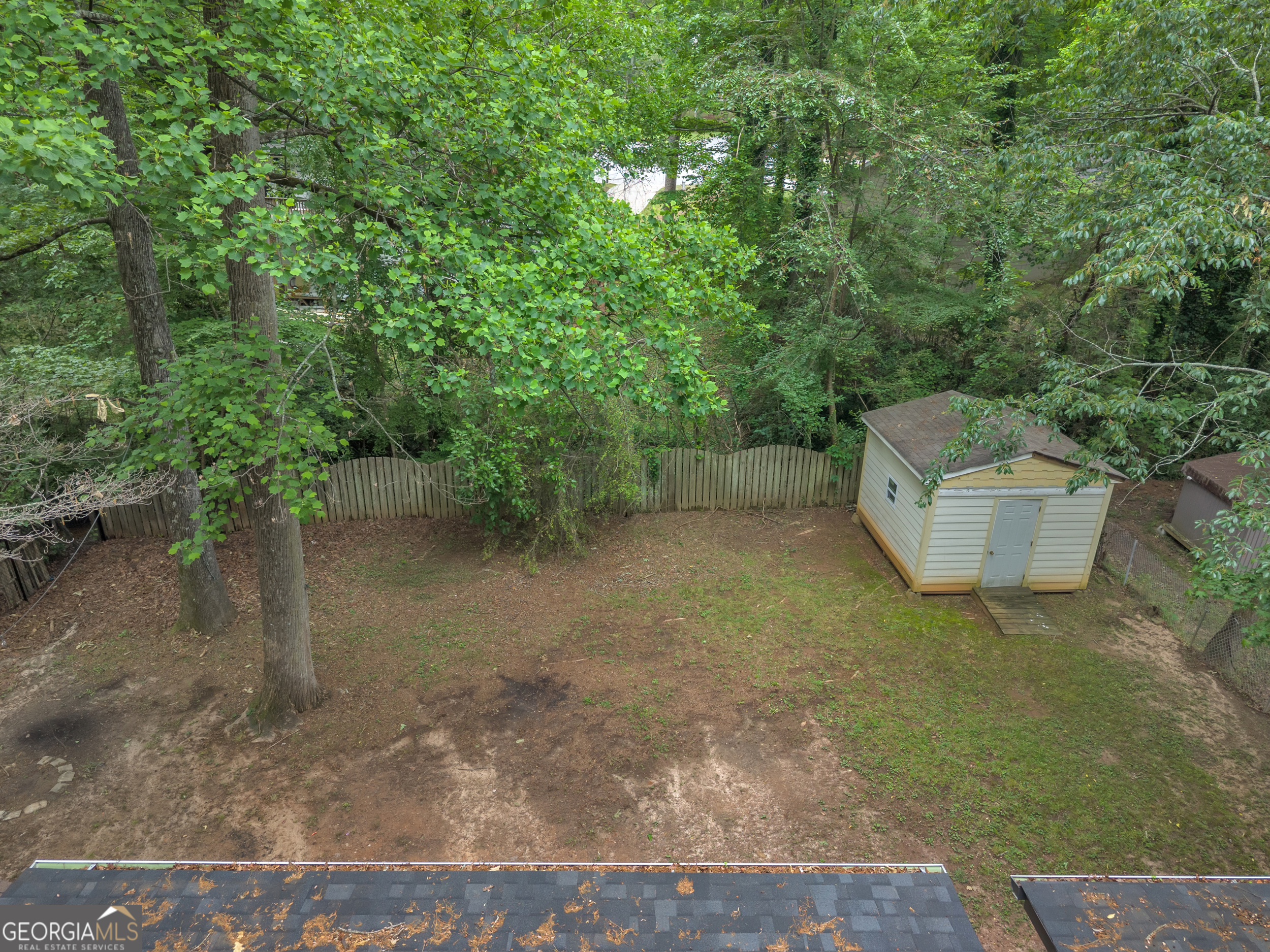 360 Hemlock Drive Property Photo 6
