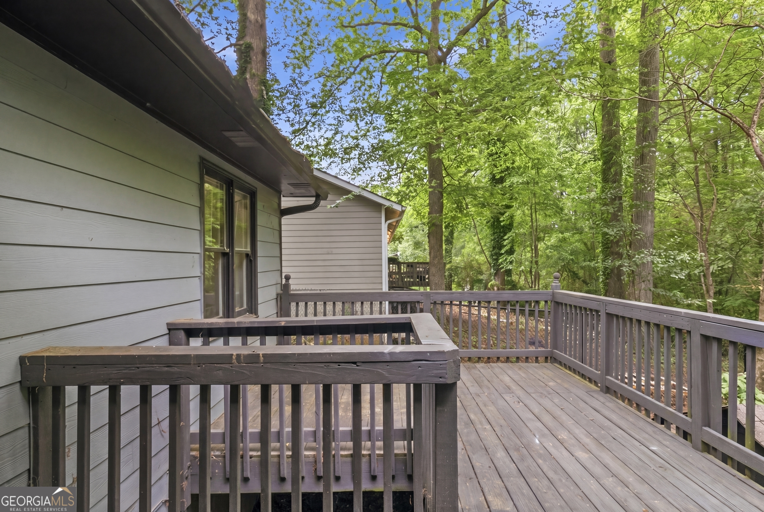 360 Hemlock Drive Property Photo 11