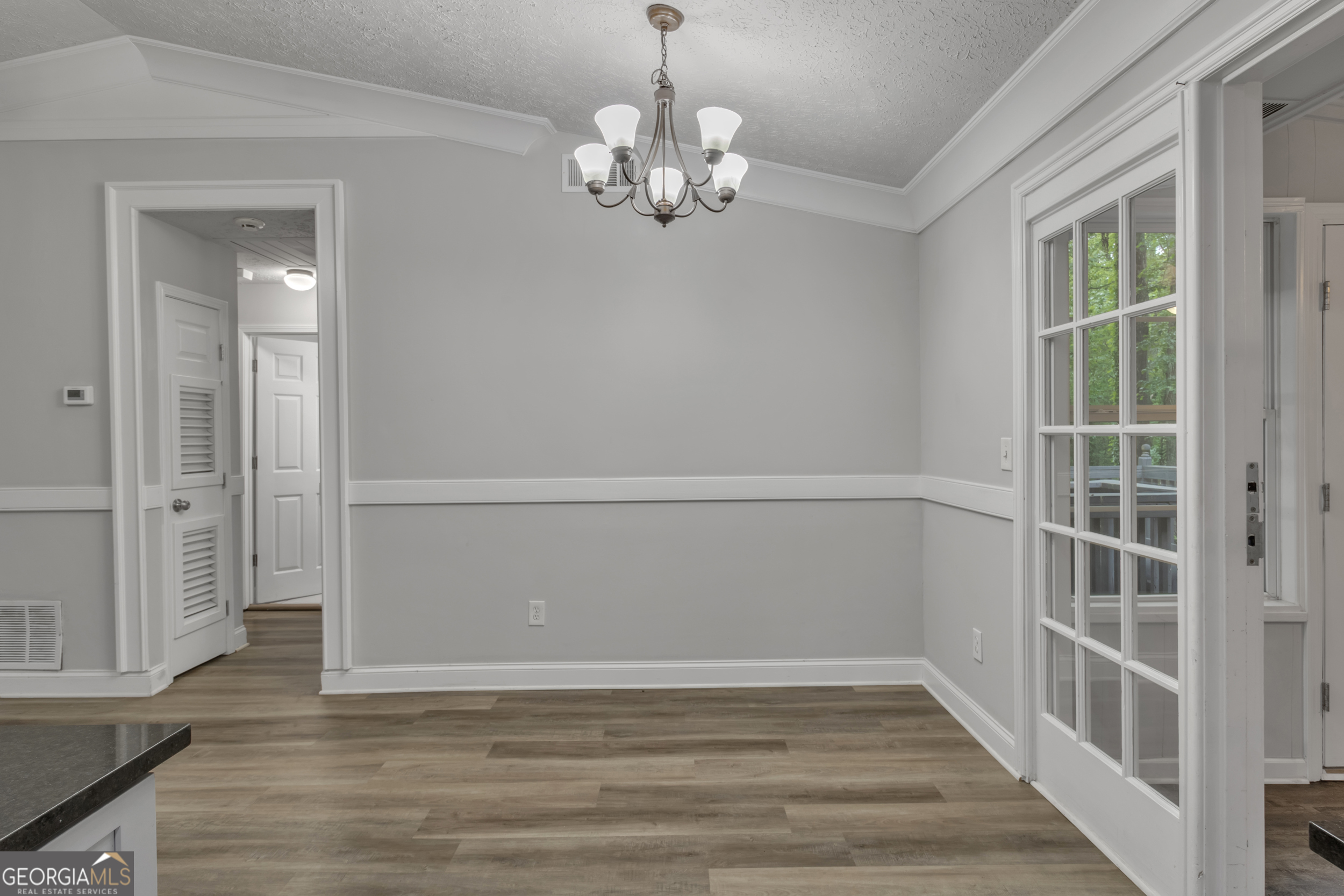 360 Hemlock Drive Property Photo 13