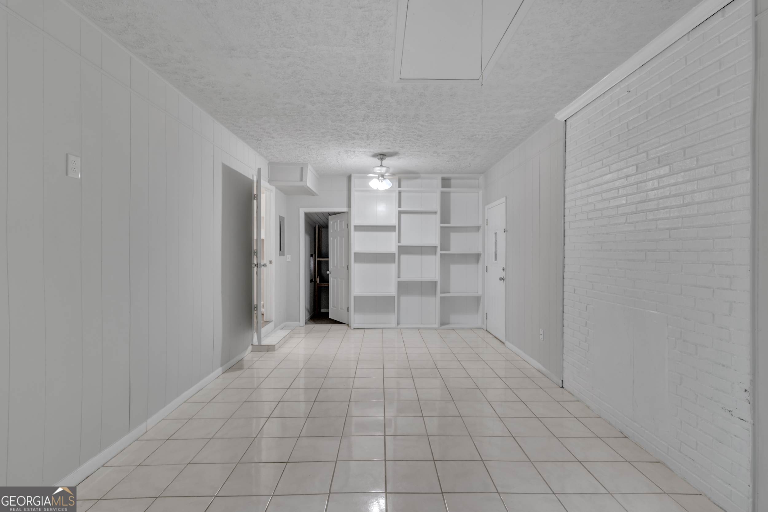 360 Hemlock Drive Property Photo 14