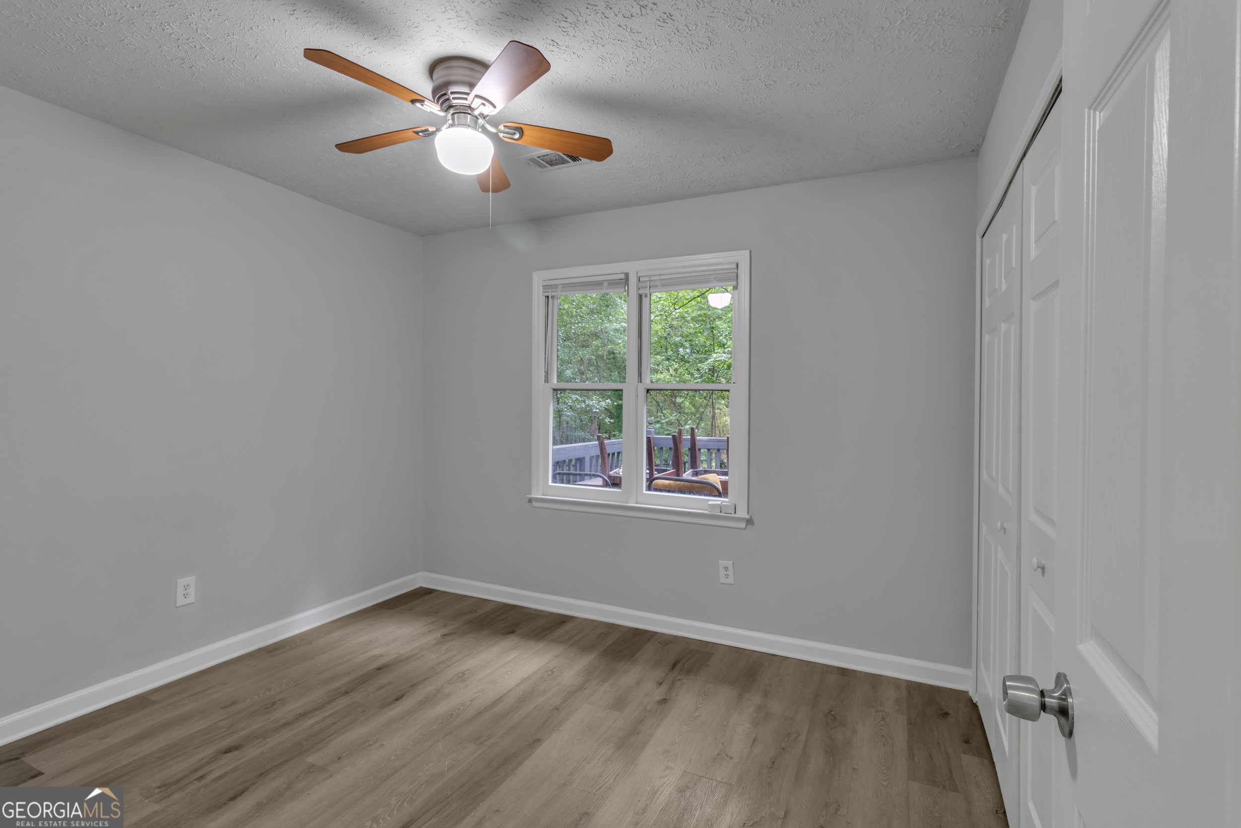 360 Hemlock Drive Property Photo 33