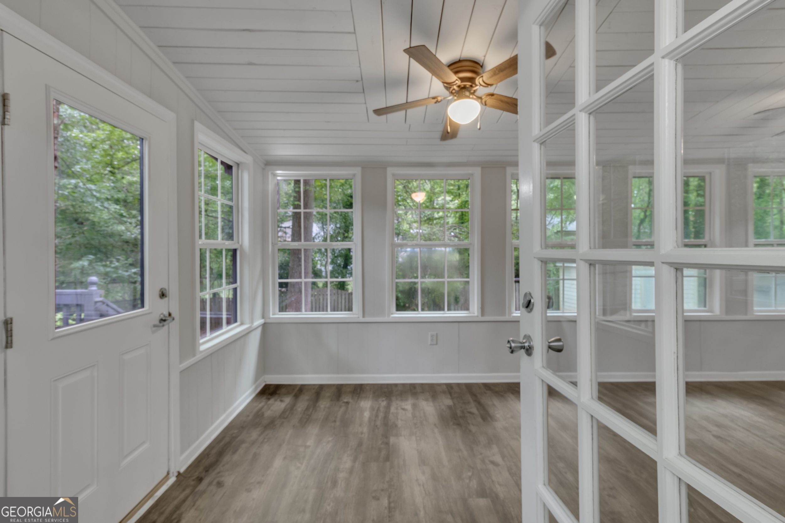 360 Hemlock Drive Property Photo 37