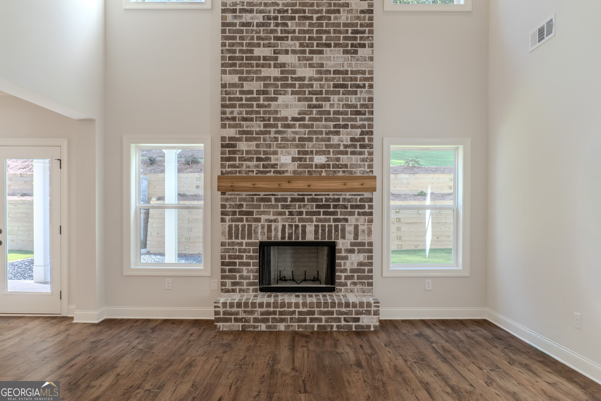 1280 Birch Way Property Photo 14