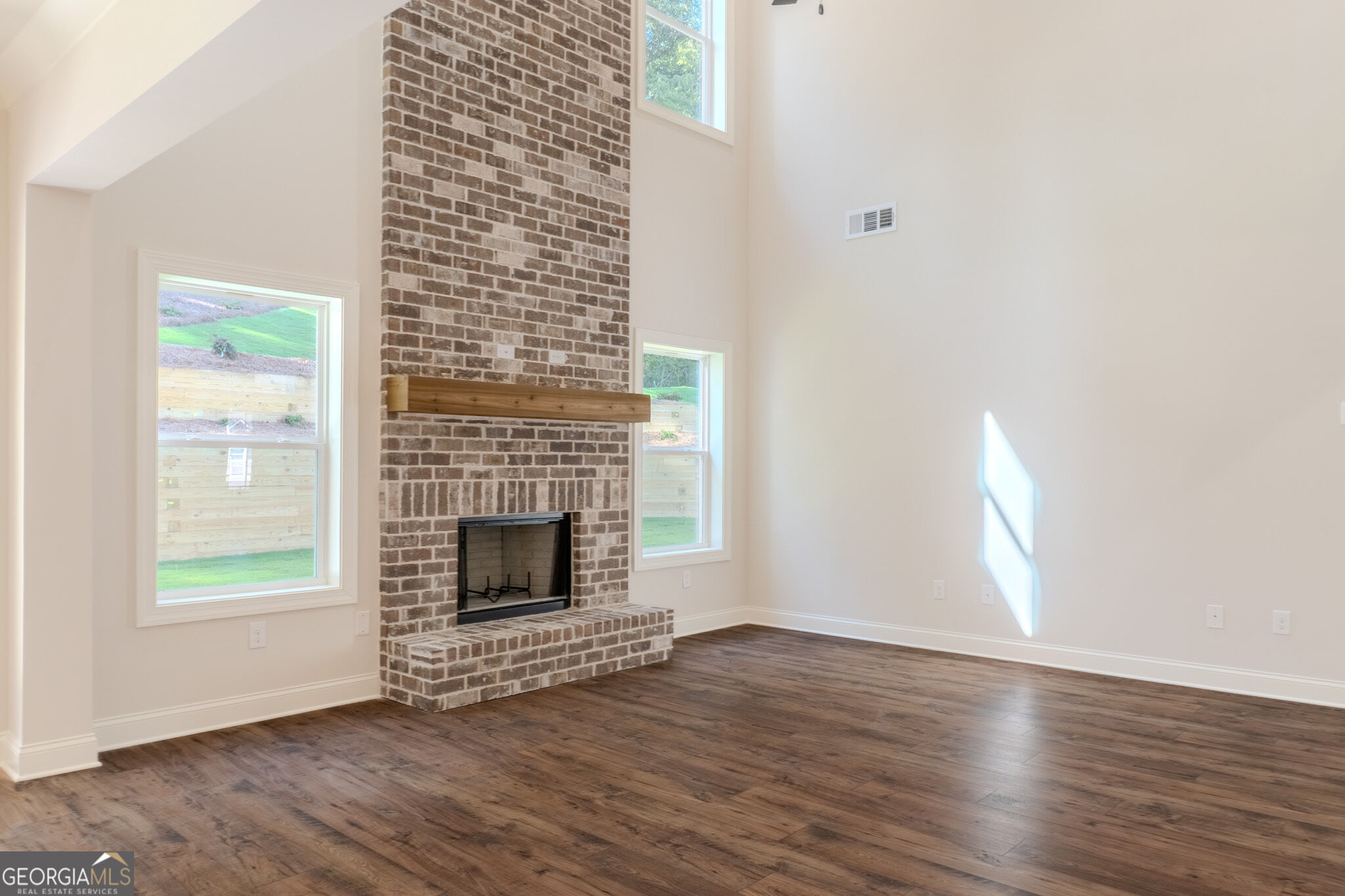 1280 Birch Way Property Photo 16