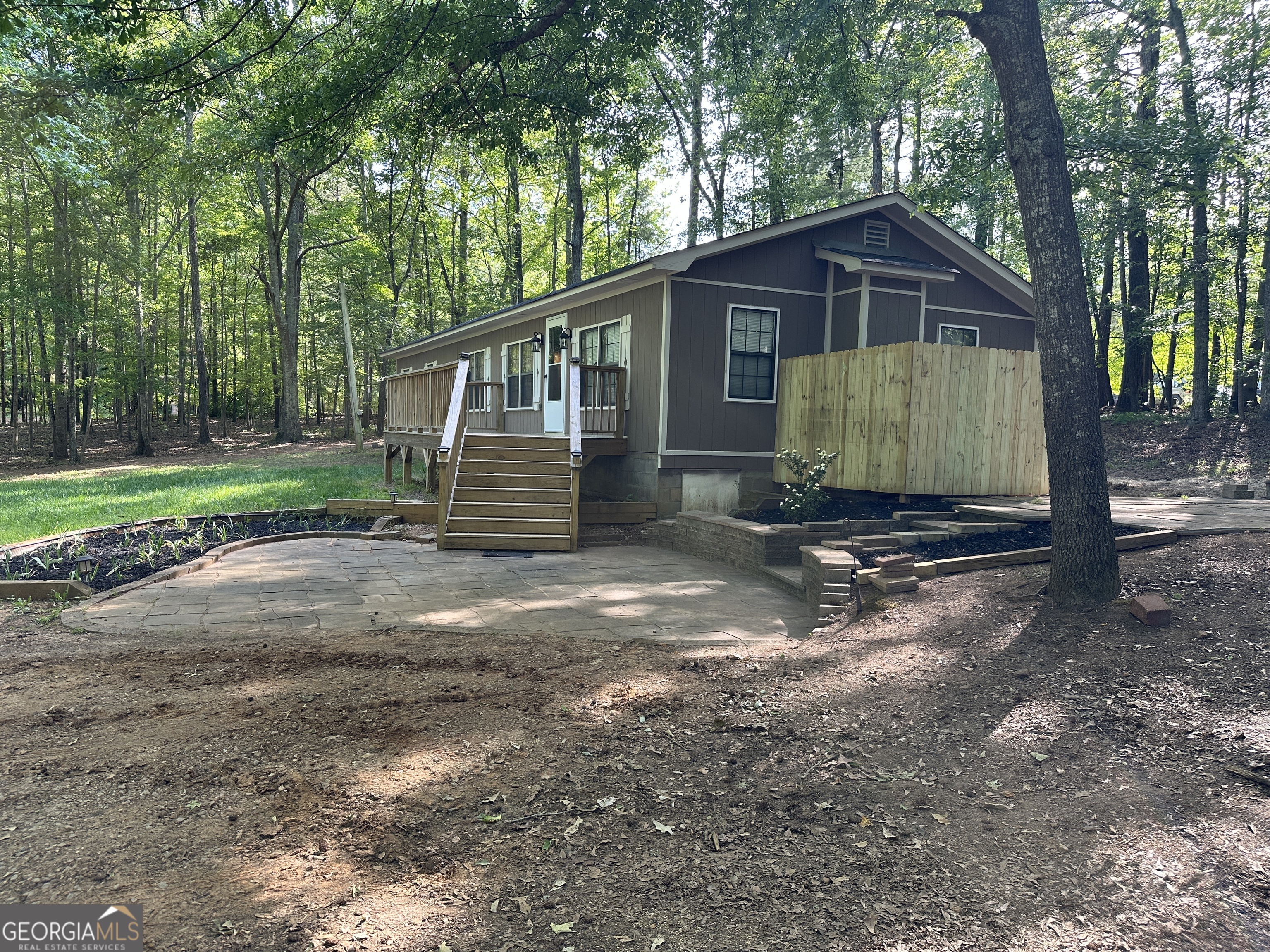 710 Spiva Road Property Photo 1