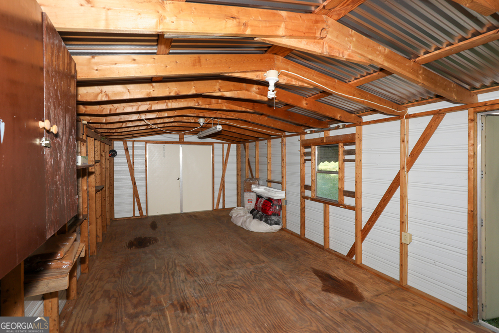 1186 E Tugalo Street Property Photo 11