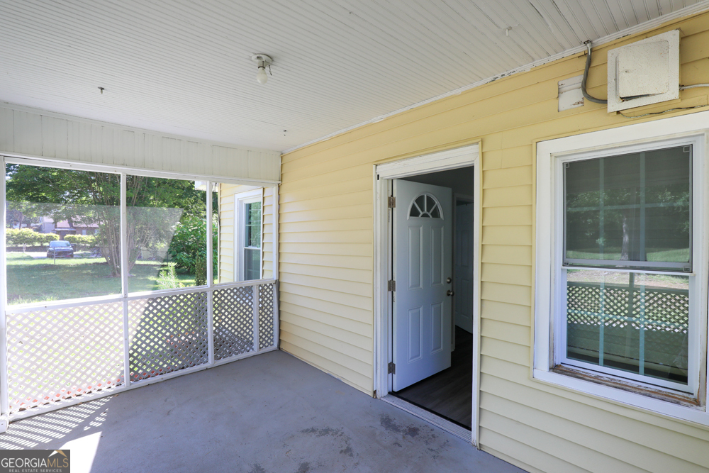 1186 E Tugalo Street Property Photo 13