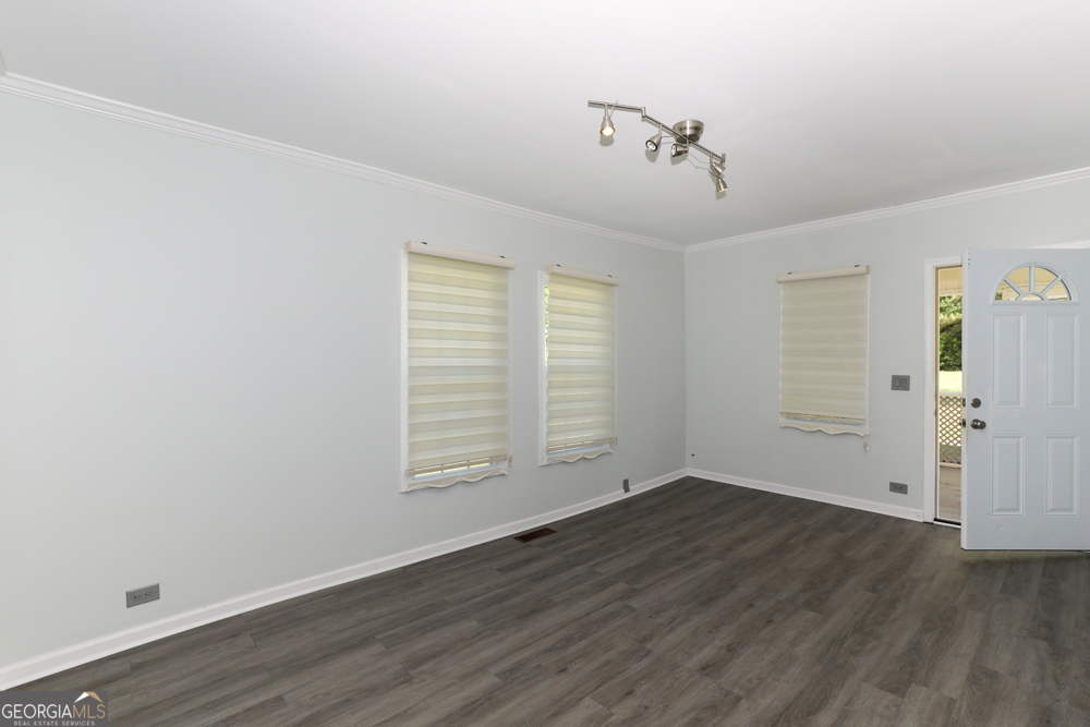 1186 E Tugalo Street Property Photo 16