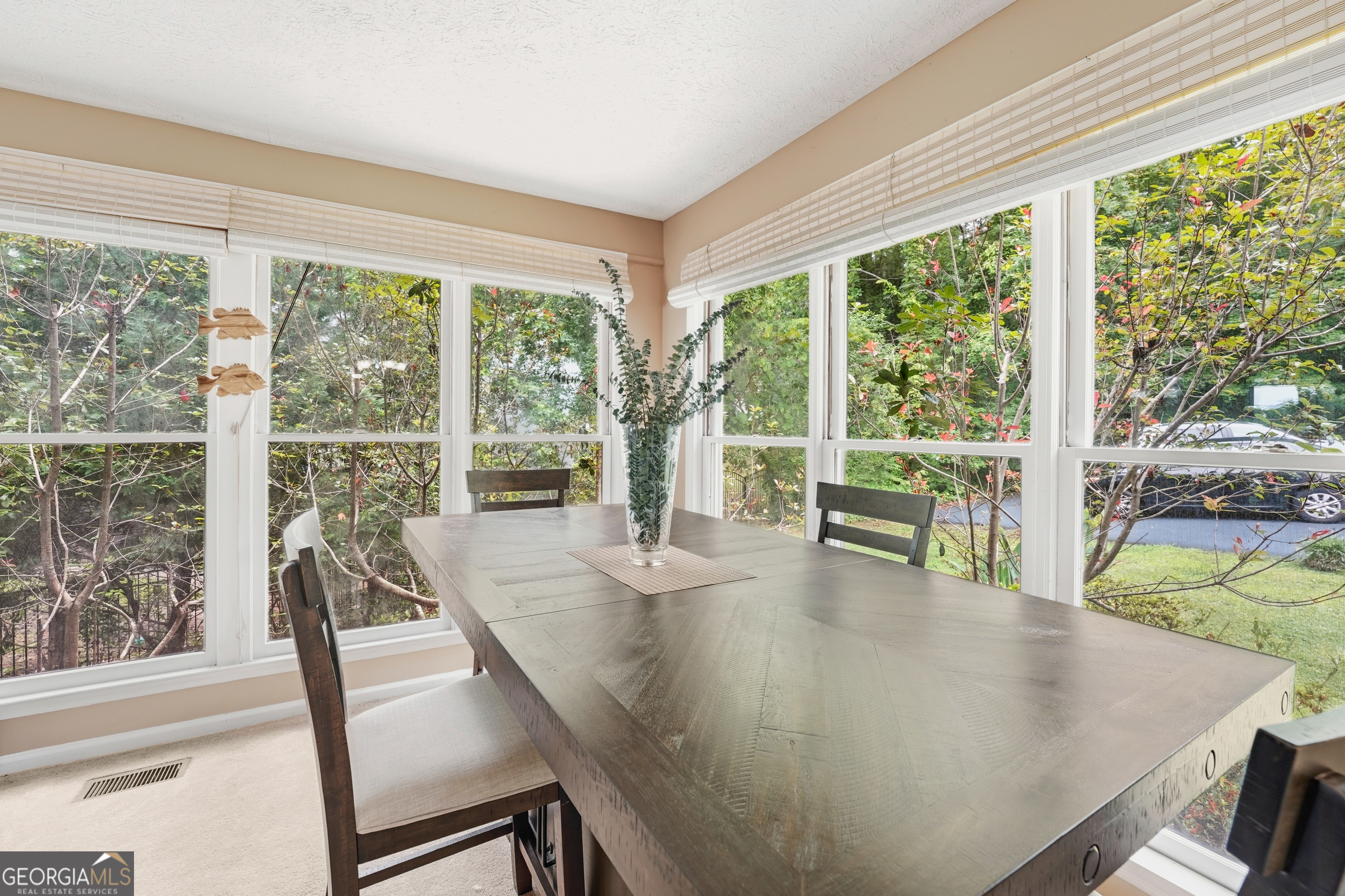 142 Tanglewood Court Property Photo 16