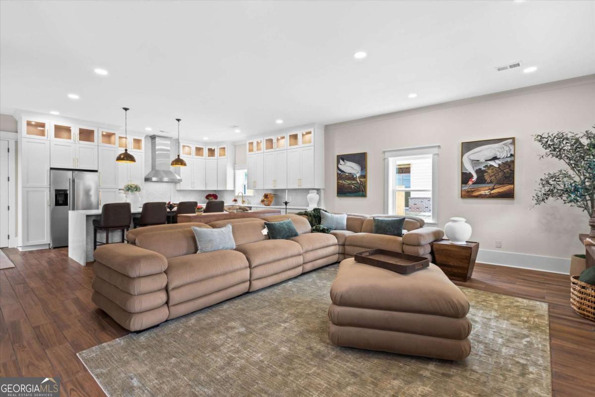 6852 Silver Maple Drive Property Photo 14