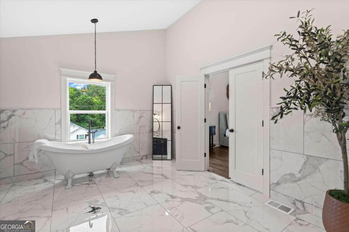 6852 Silver Maple Drive Property Photo 41