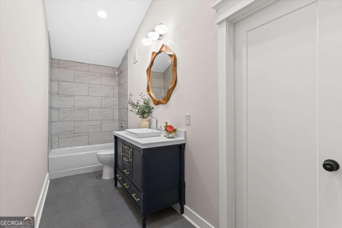 6852 Silver Maple Drive Property Photo 47