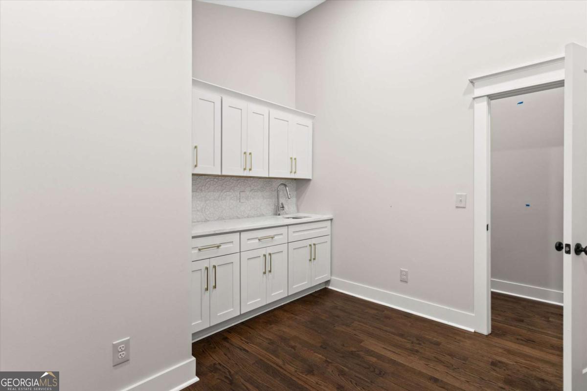 6852 Silver Maple Drive Property Photo 57