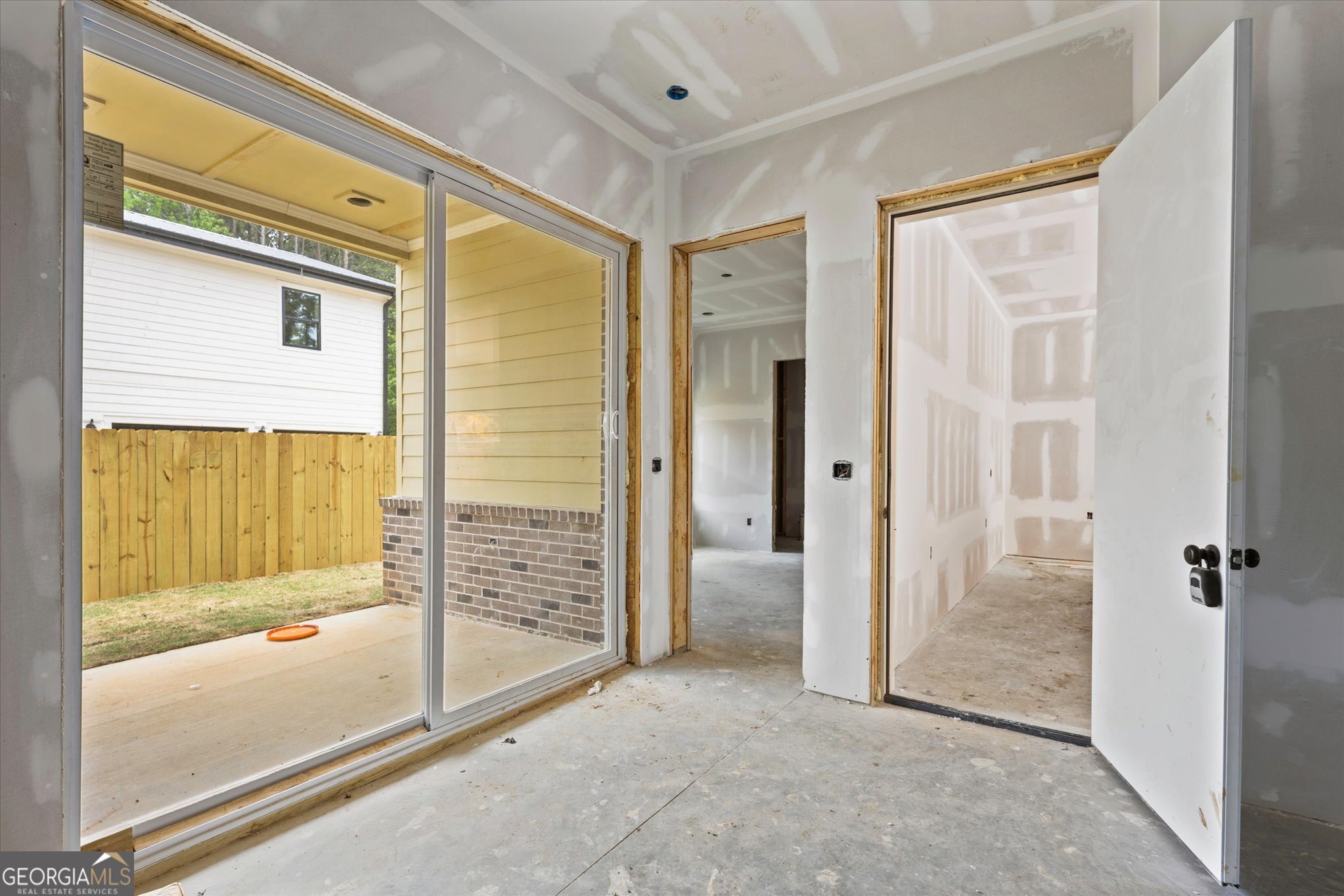 6848 Silver Maple Drive Property Photo 6