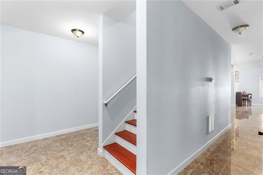 1614 Rucker Road Property Photo 30