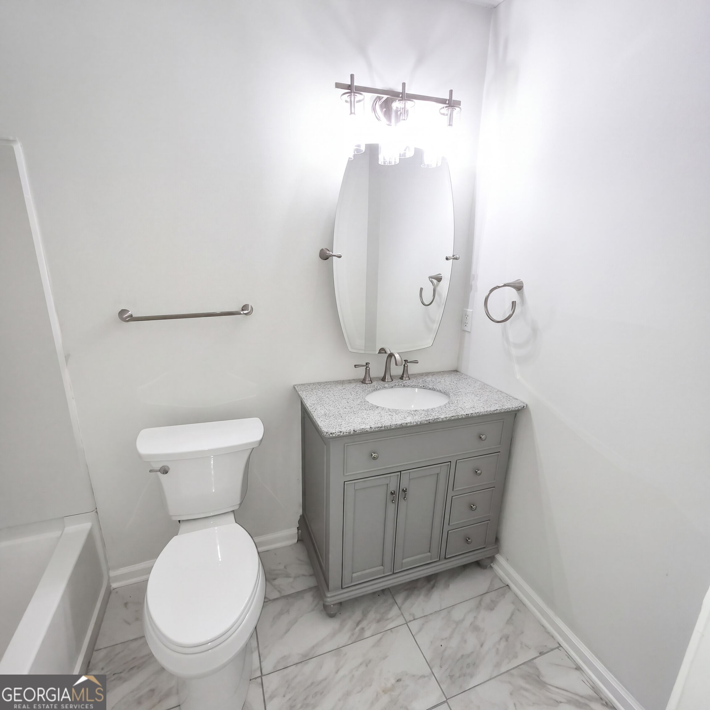 1783 Barrington Overlook Property Photo 17