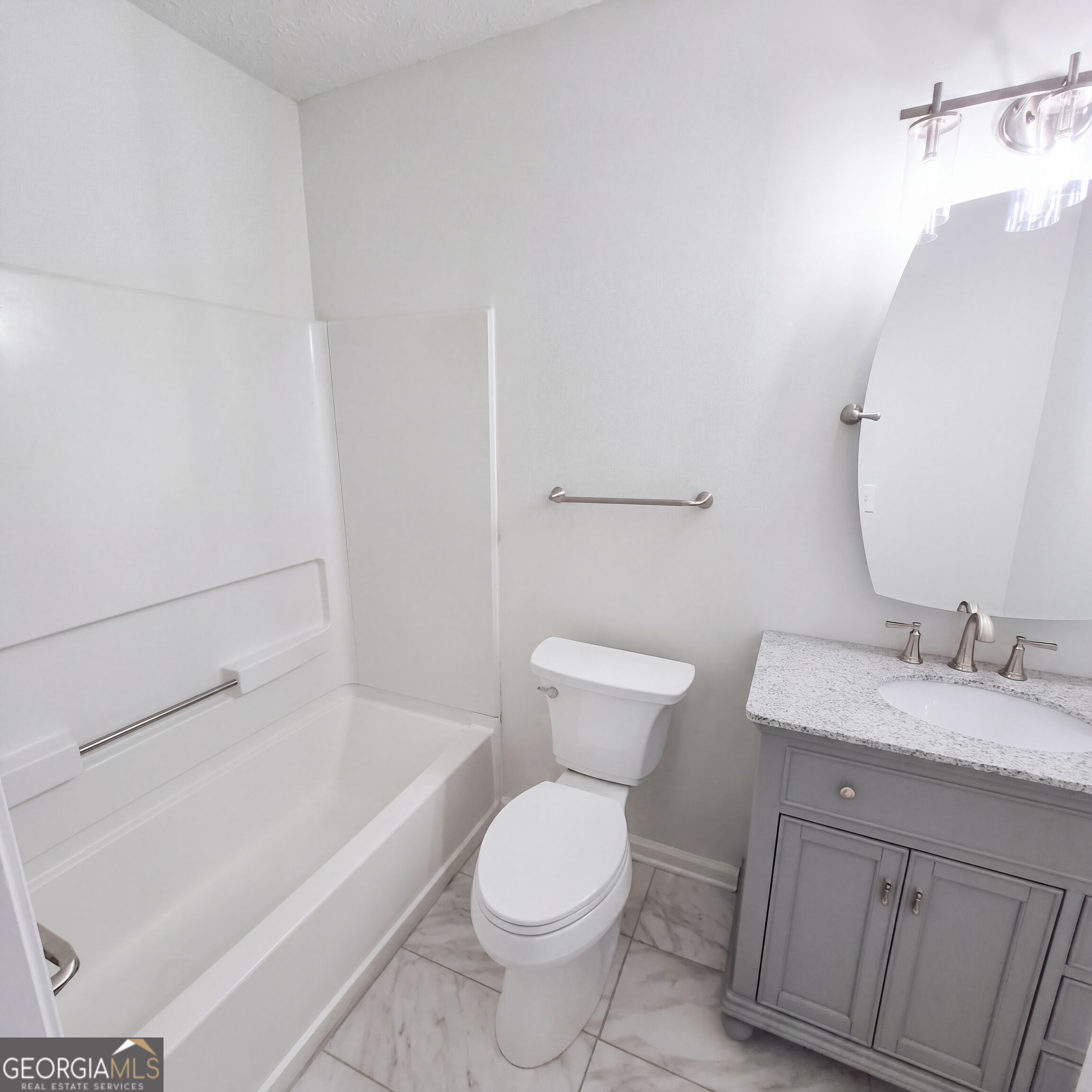 1783 Barrington Overlook Property Photo 18