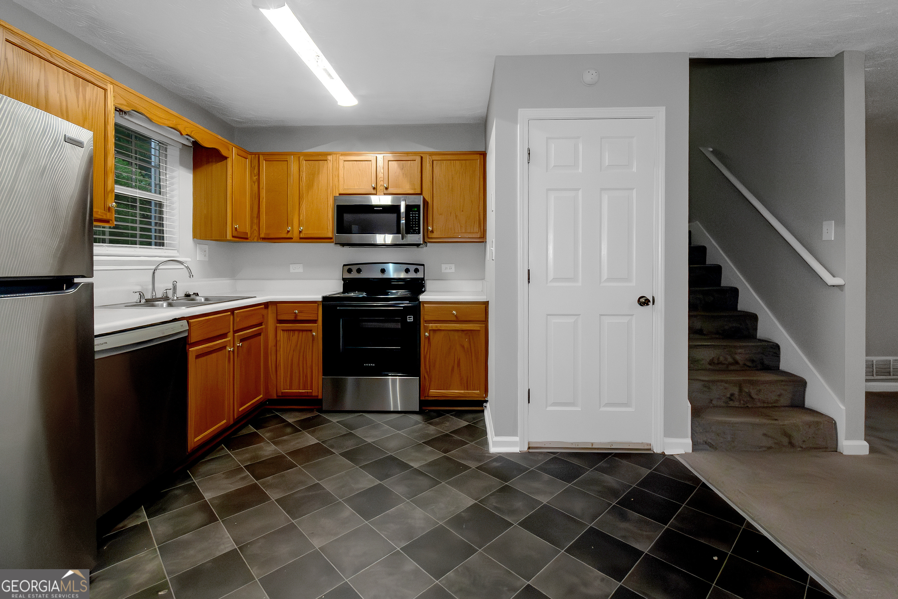 564 Rustin Drive Property Photo 10