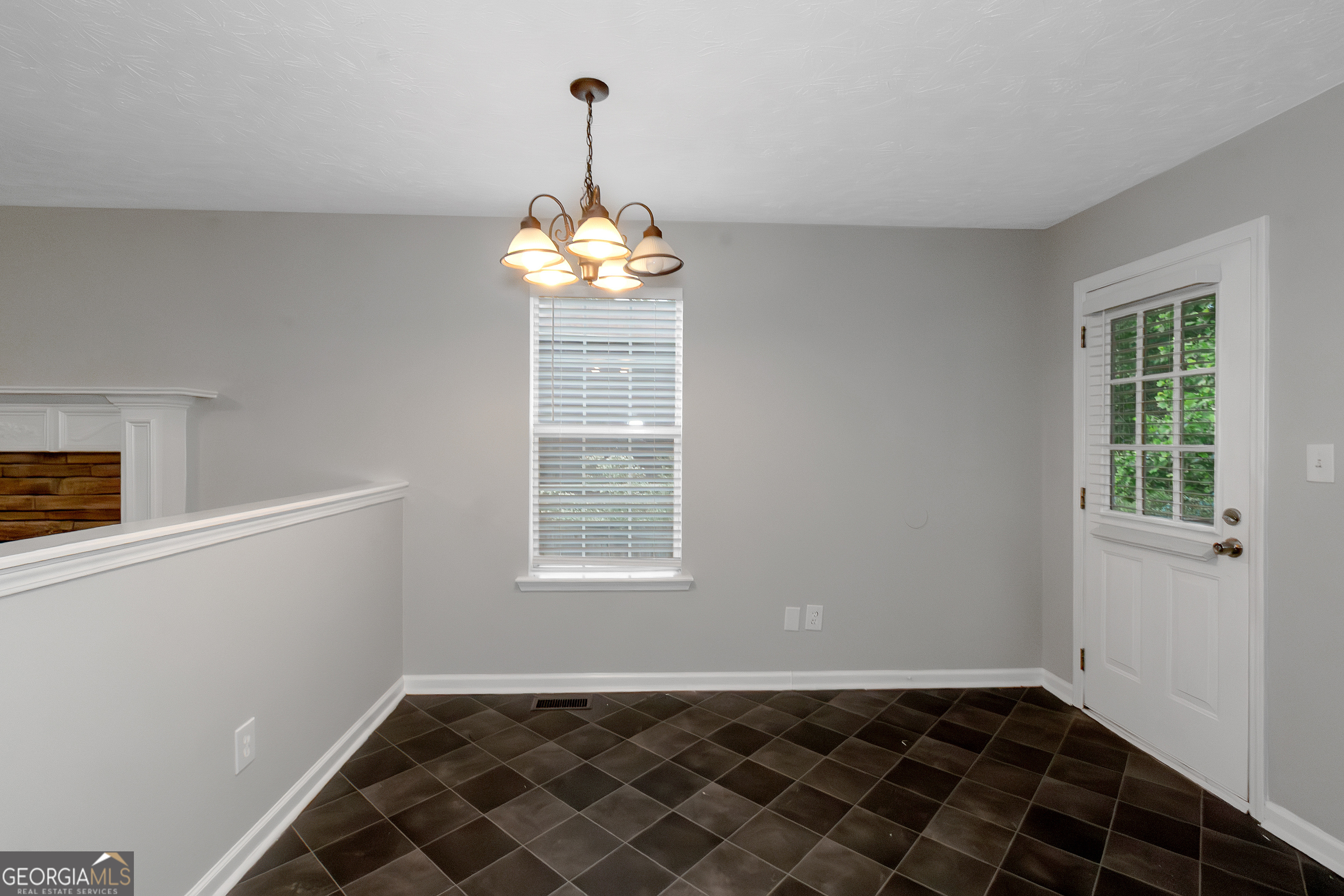 564 Rustin Drive Property Photo 11