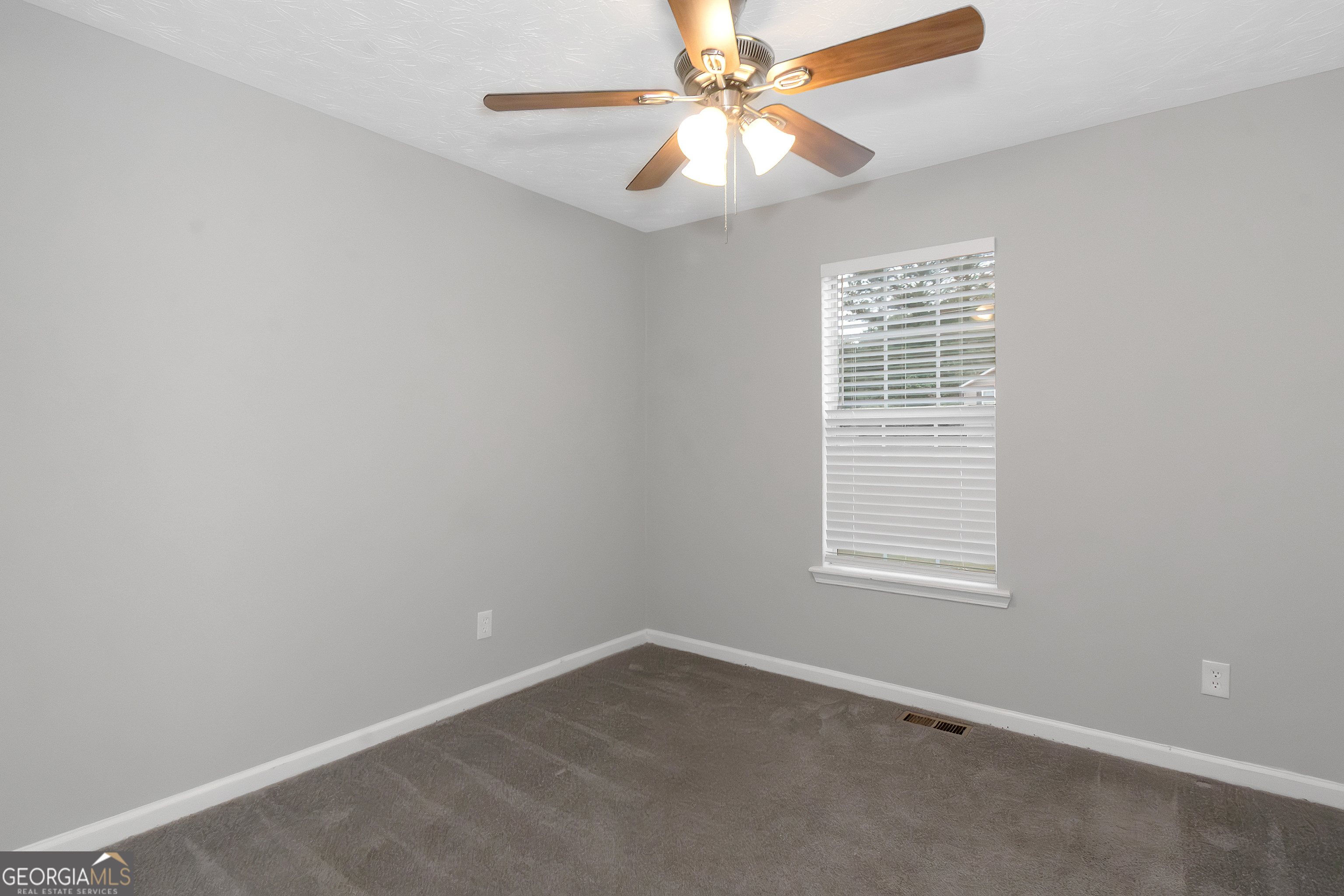 564 Rustin Drive Property Photo 15