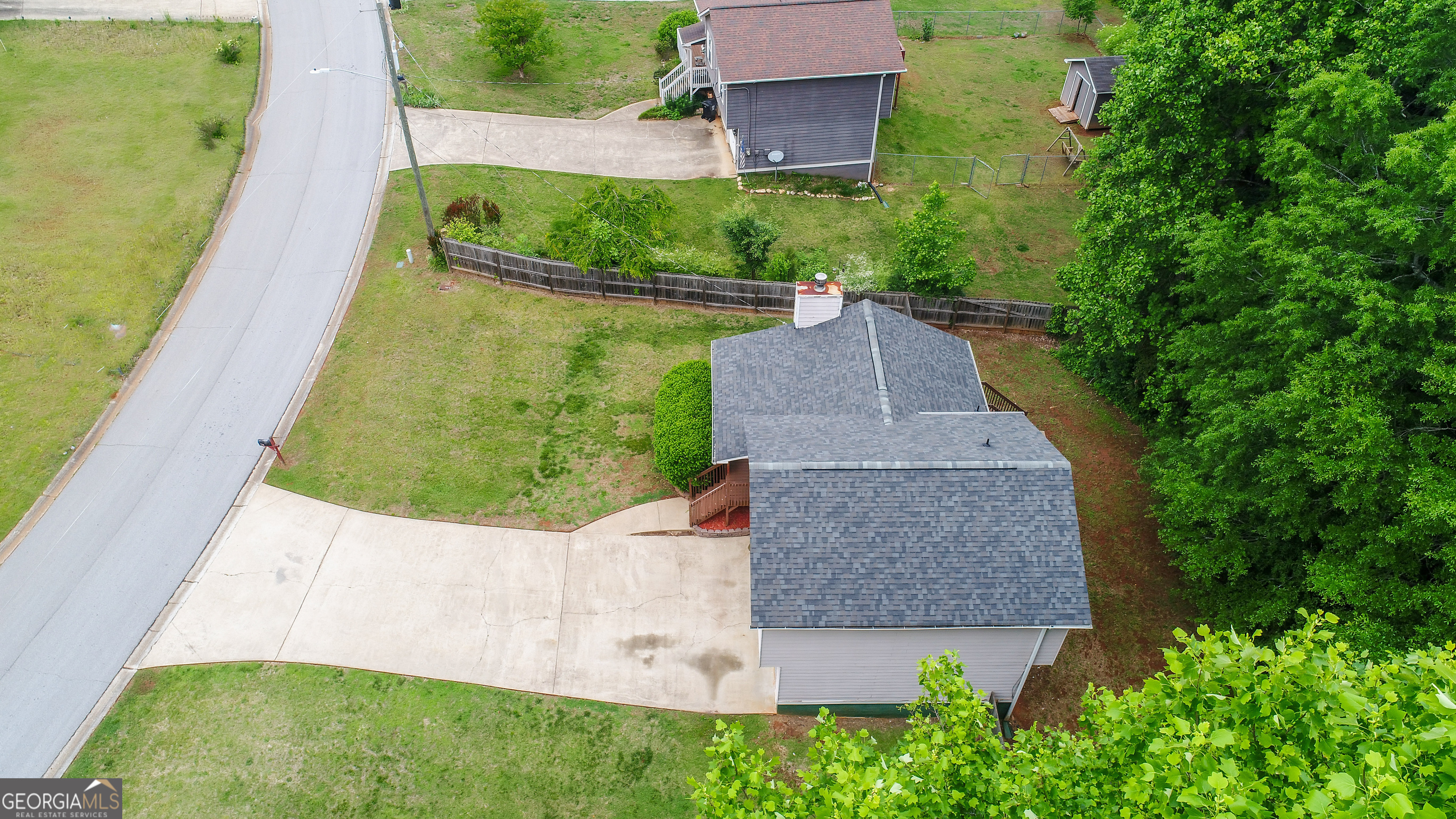 564 Rustin Drive Property Photo 23