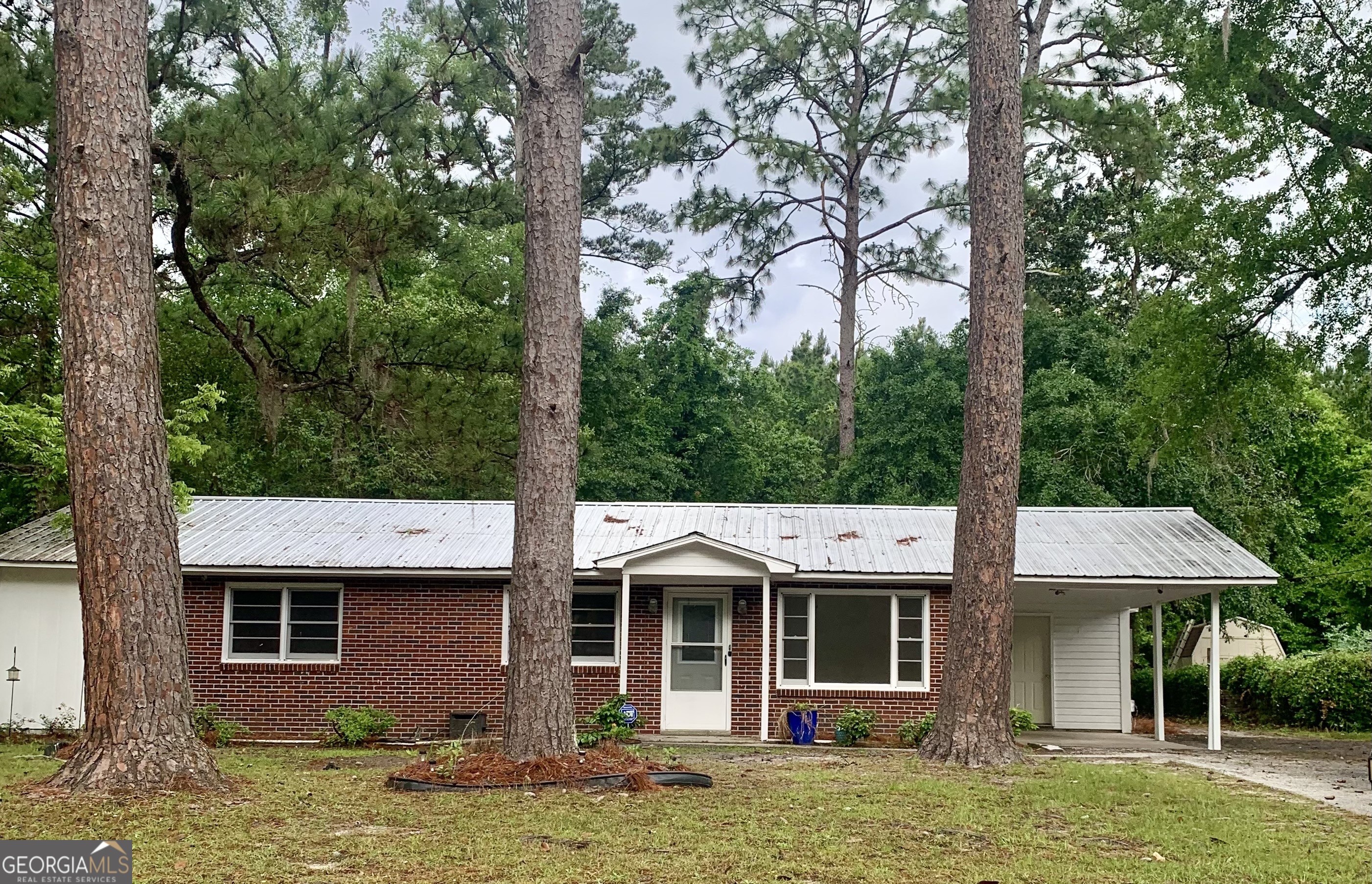 416 Rogers Road Property Photo 1