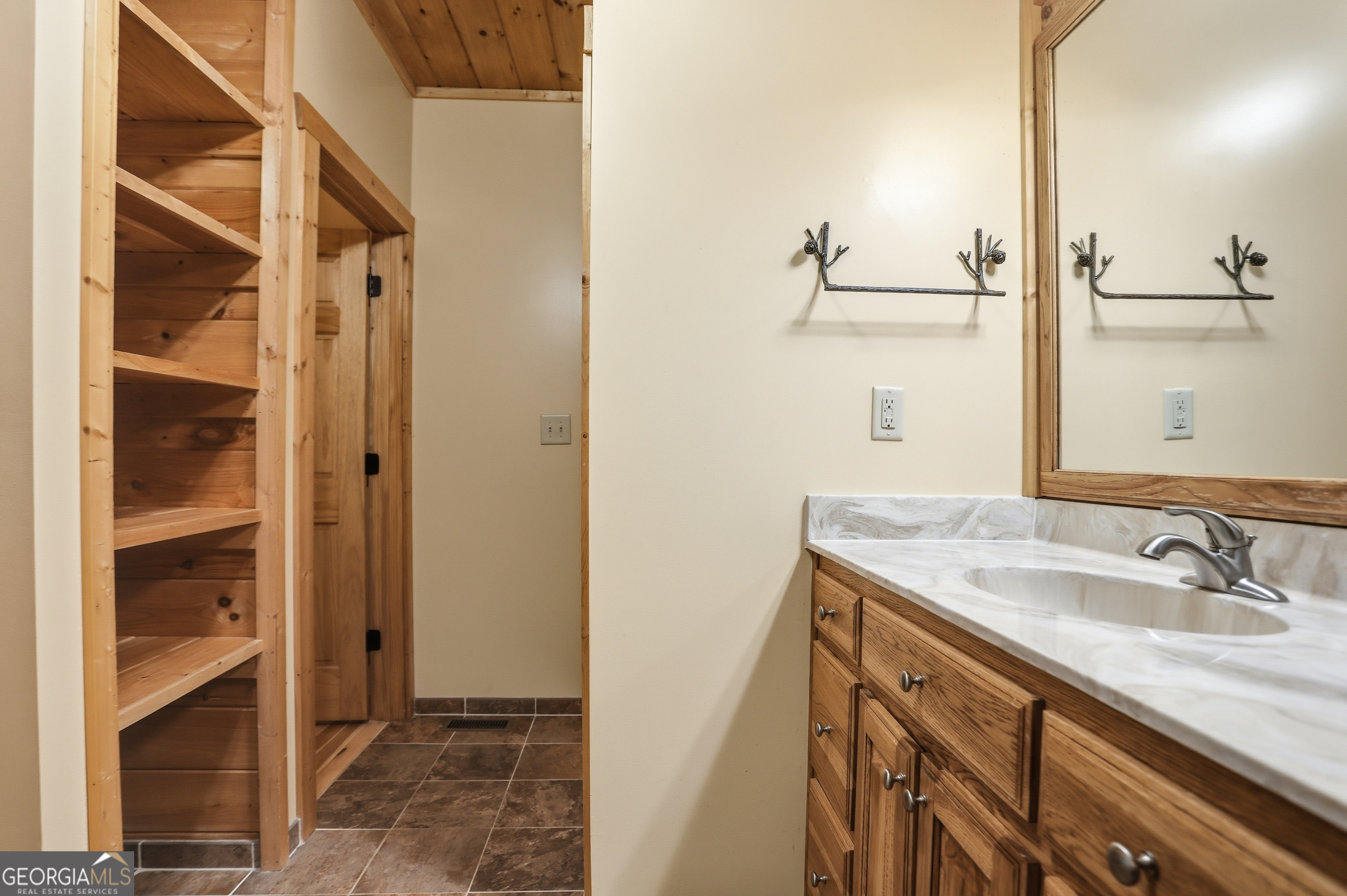 702 Ranch Mountain Drive Property Photo 22