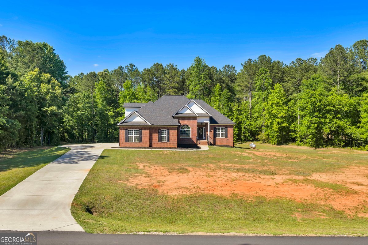 2594 Lassiter Road Property Photo 1