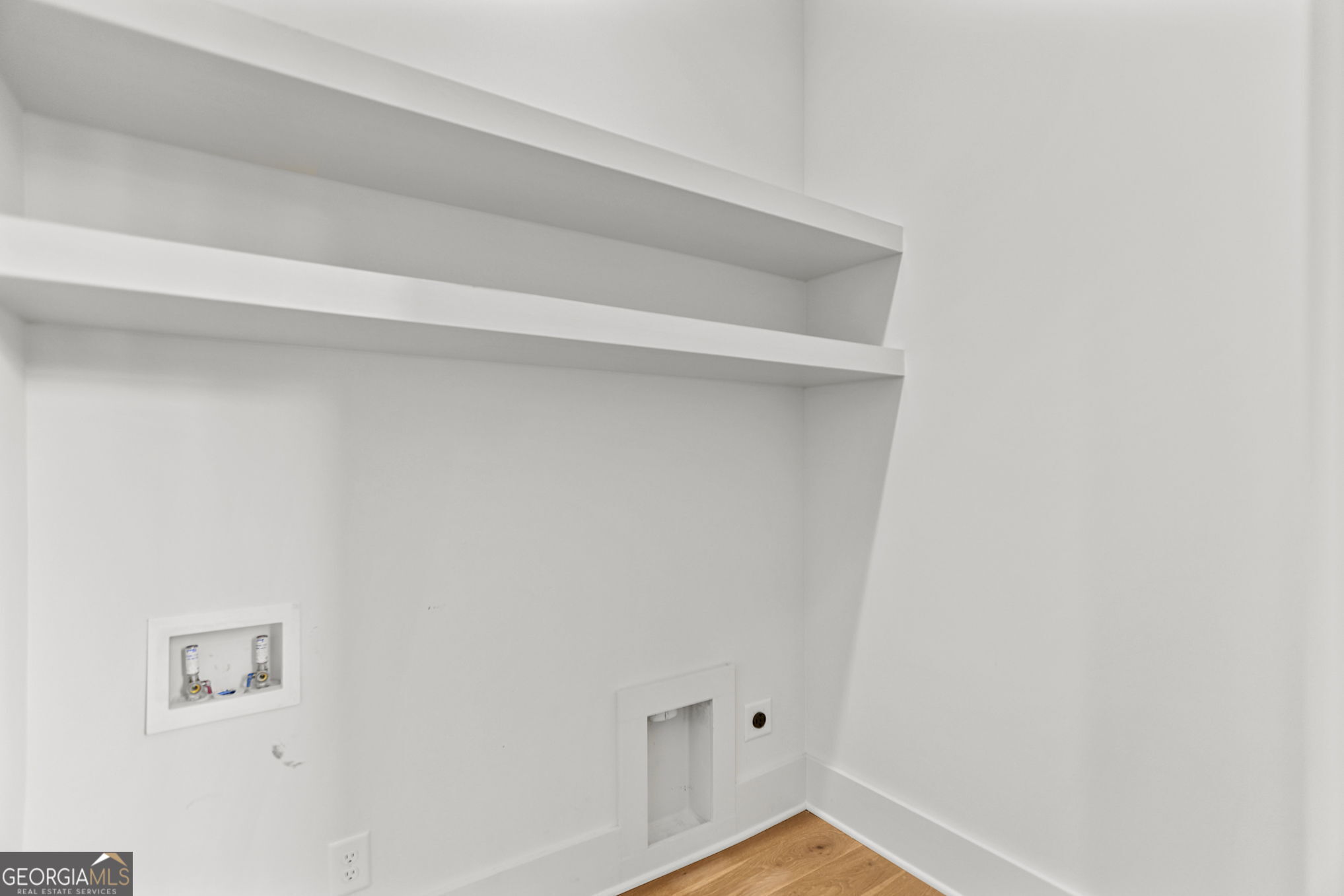 190 Central Avenue Property Photo 37