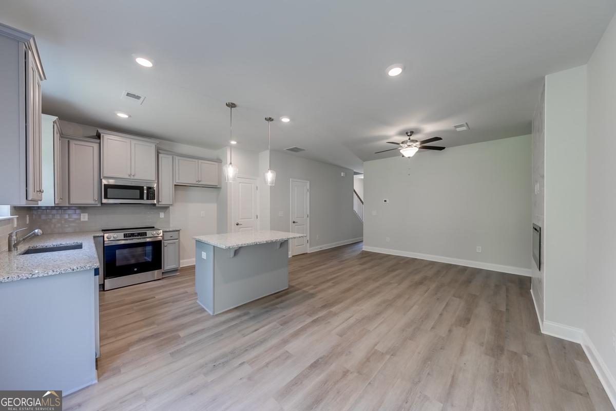 117 Greenview Court Property Photo 10