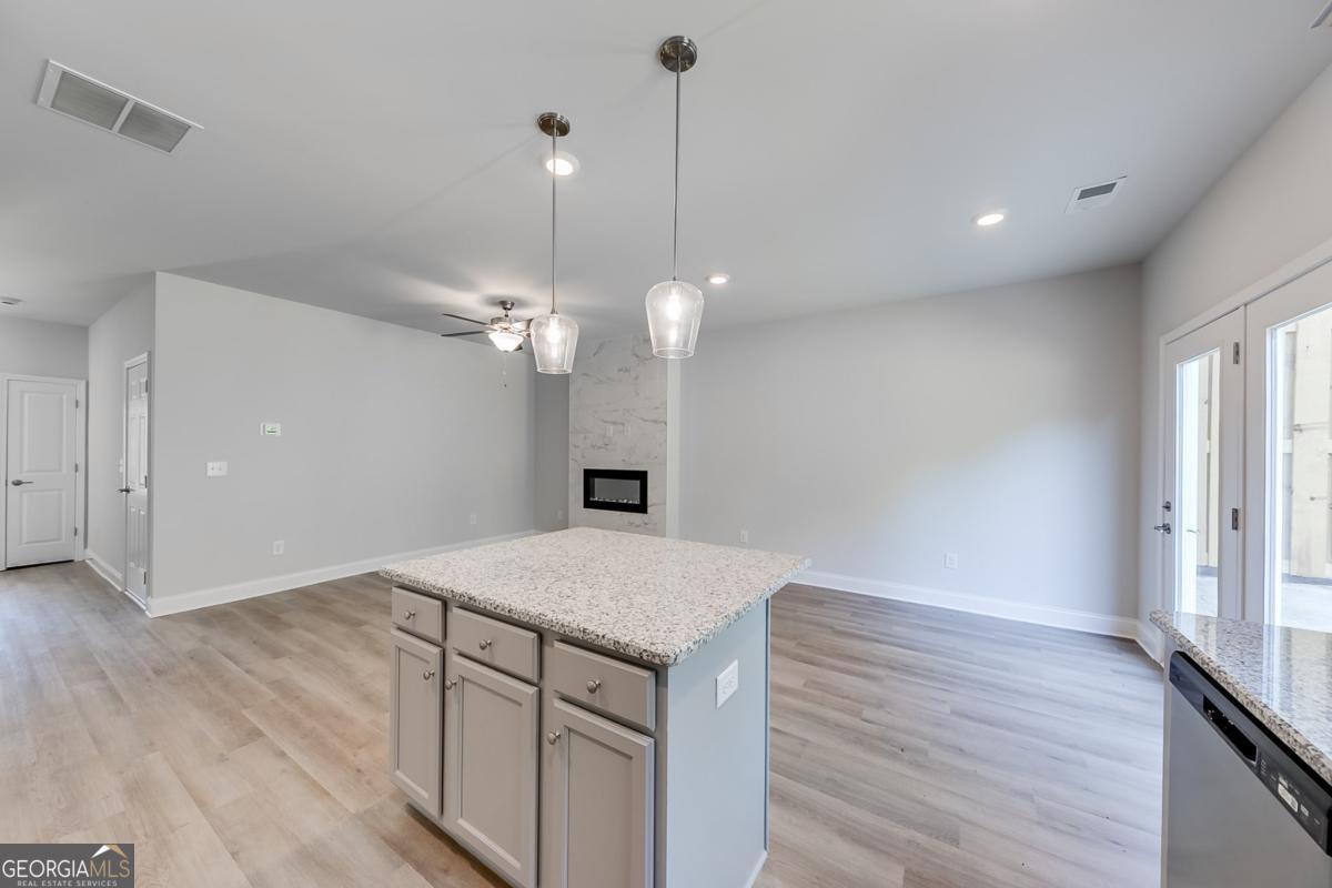 117 Greenview Court Property Photo 13