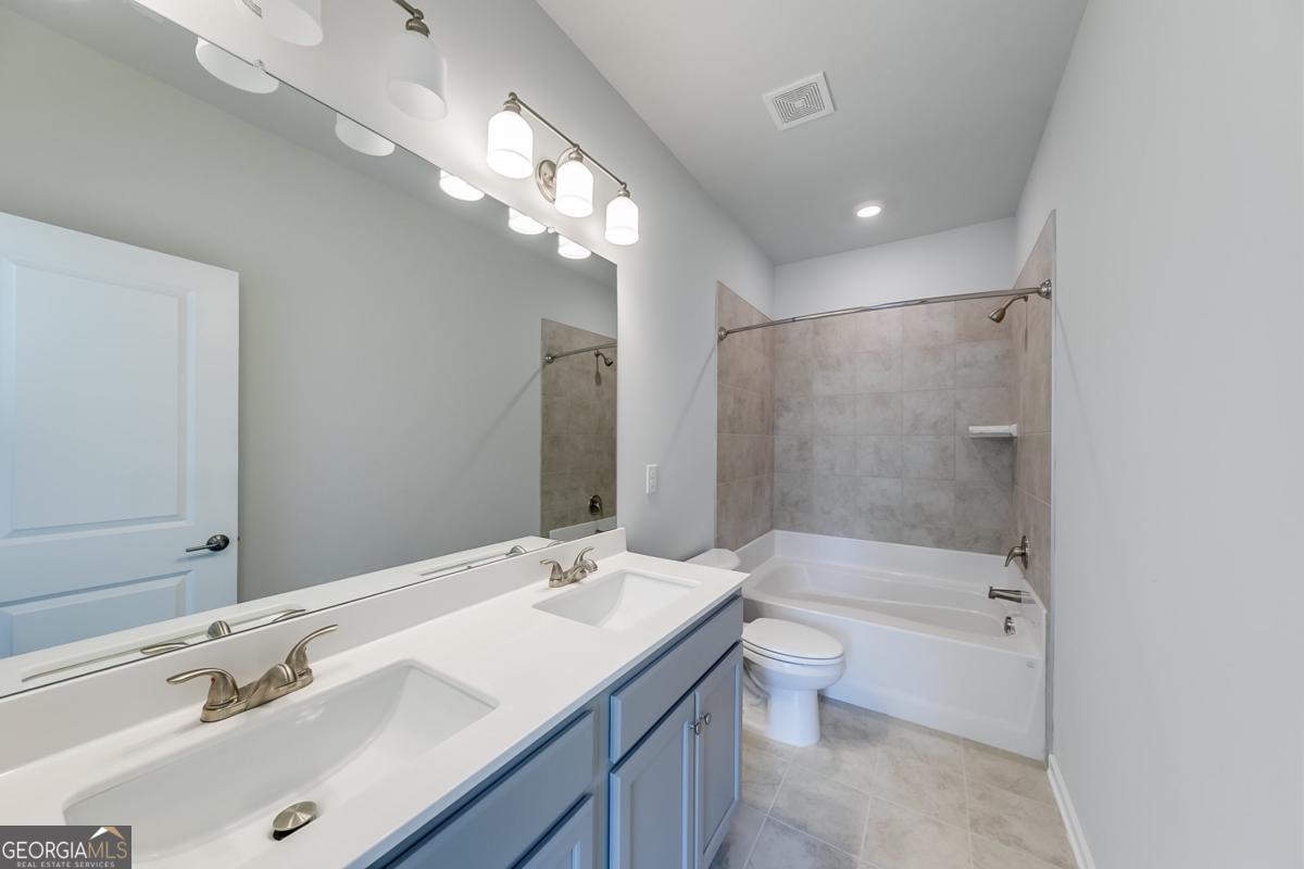117 Greenview Court Property Photo 18