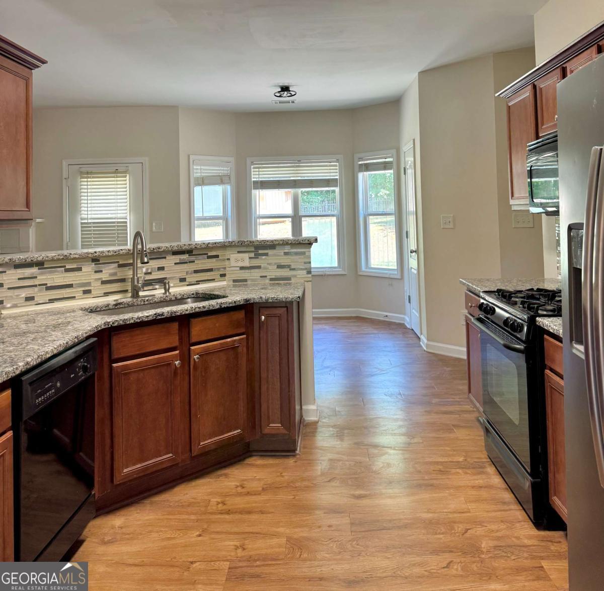 893 Port West Drive Property Photo 18