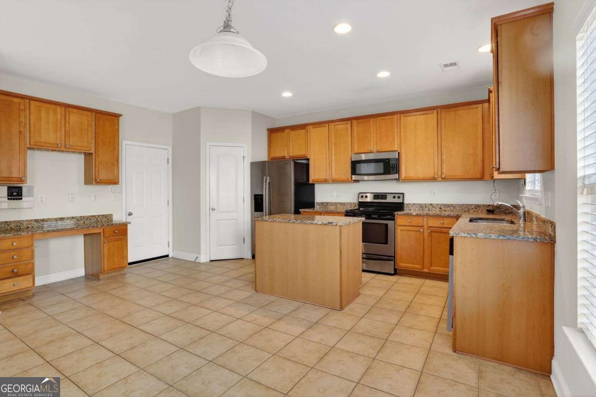4106 Eldon Drive Property Photo 10