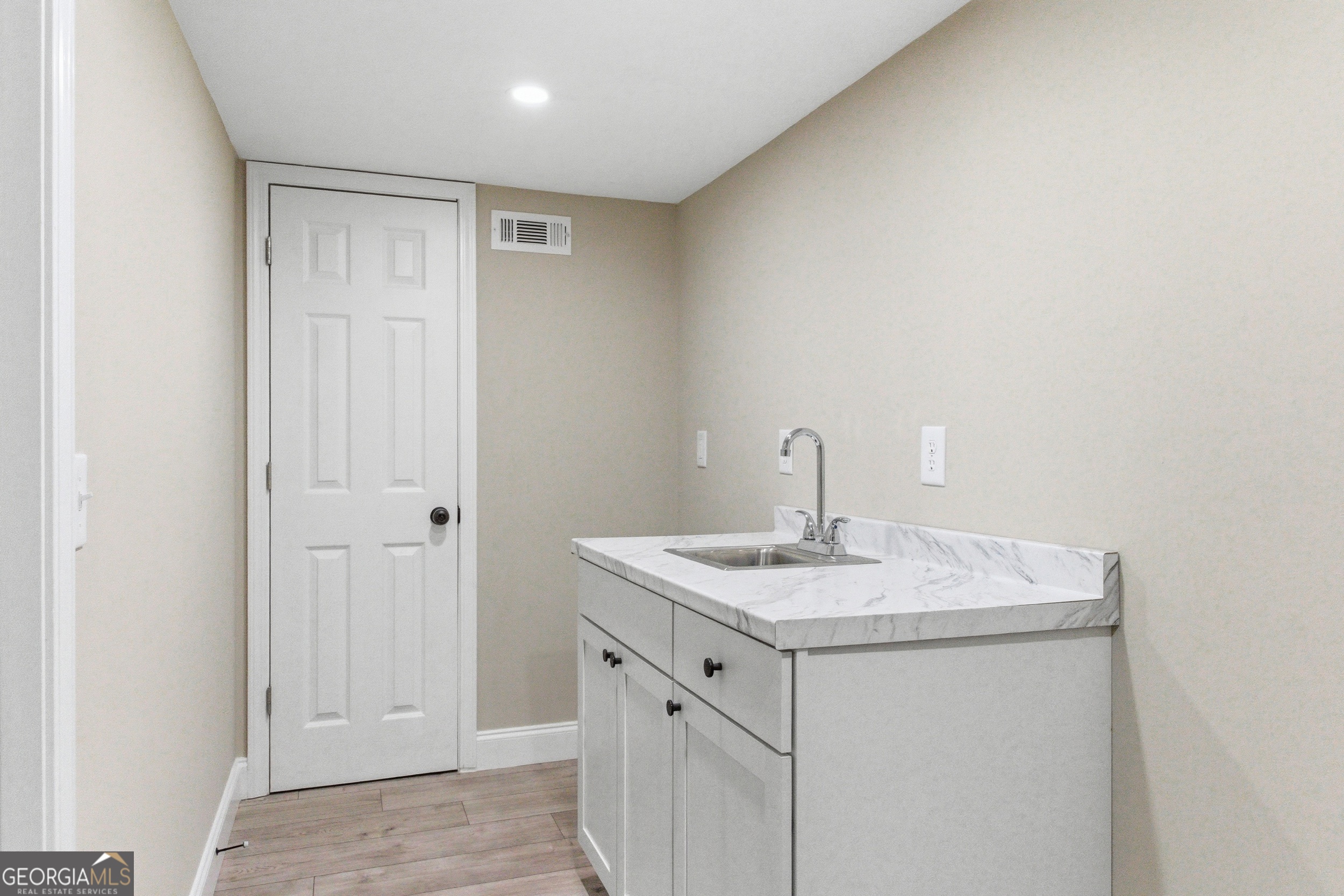 54 Stonewood Forest Property Photo 12