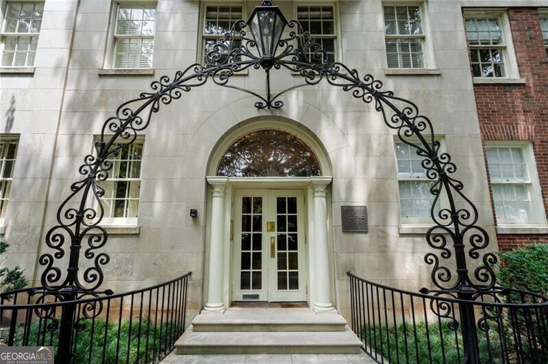 1325 Peachtree Street Ne # G2 Property Photo 1