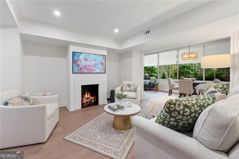1325 Peachtree Street Ne # G2 Property Photo 4