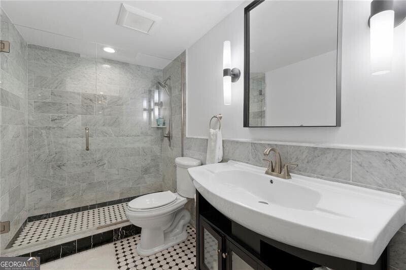 1325 Peachtree Street Ne # G2 Property Photo 25
