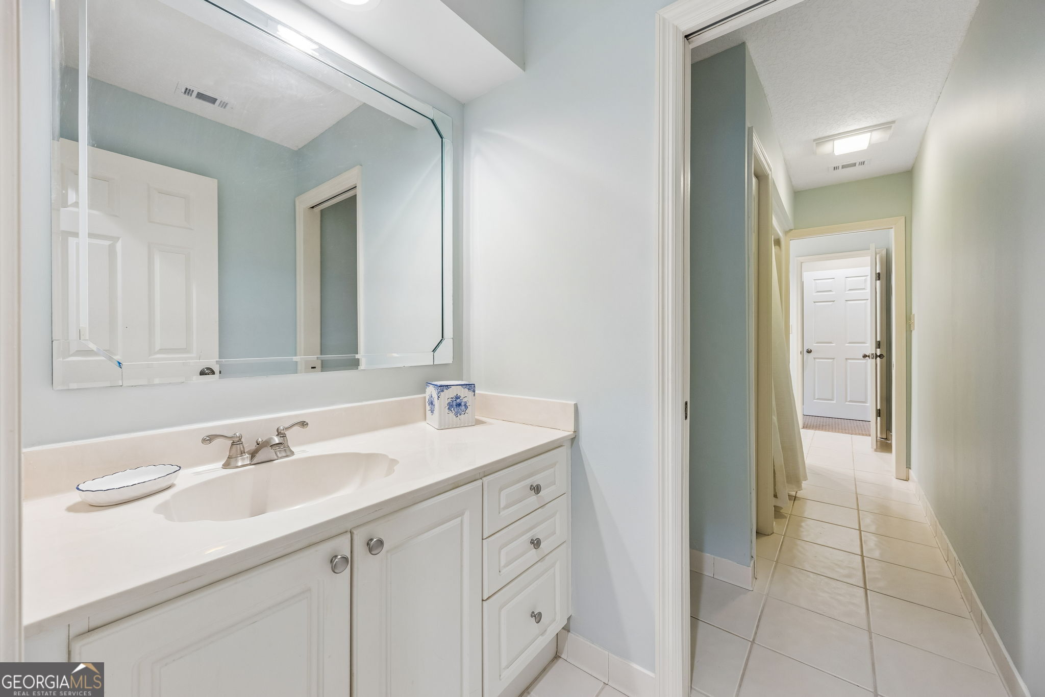 315 Martin Street Property Photo 57