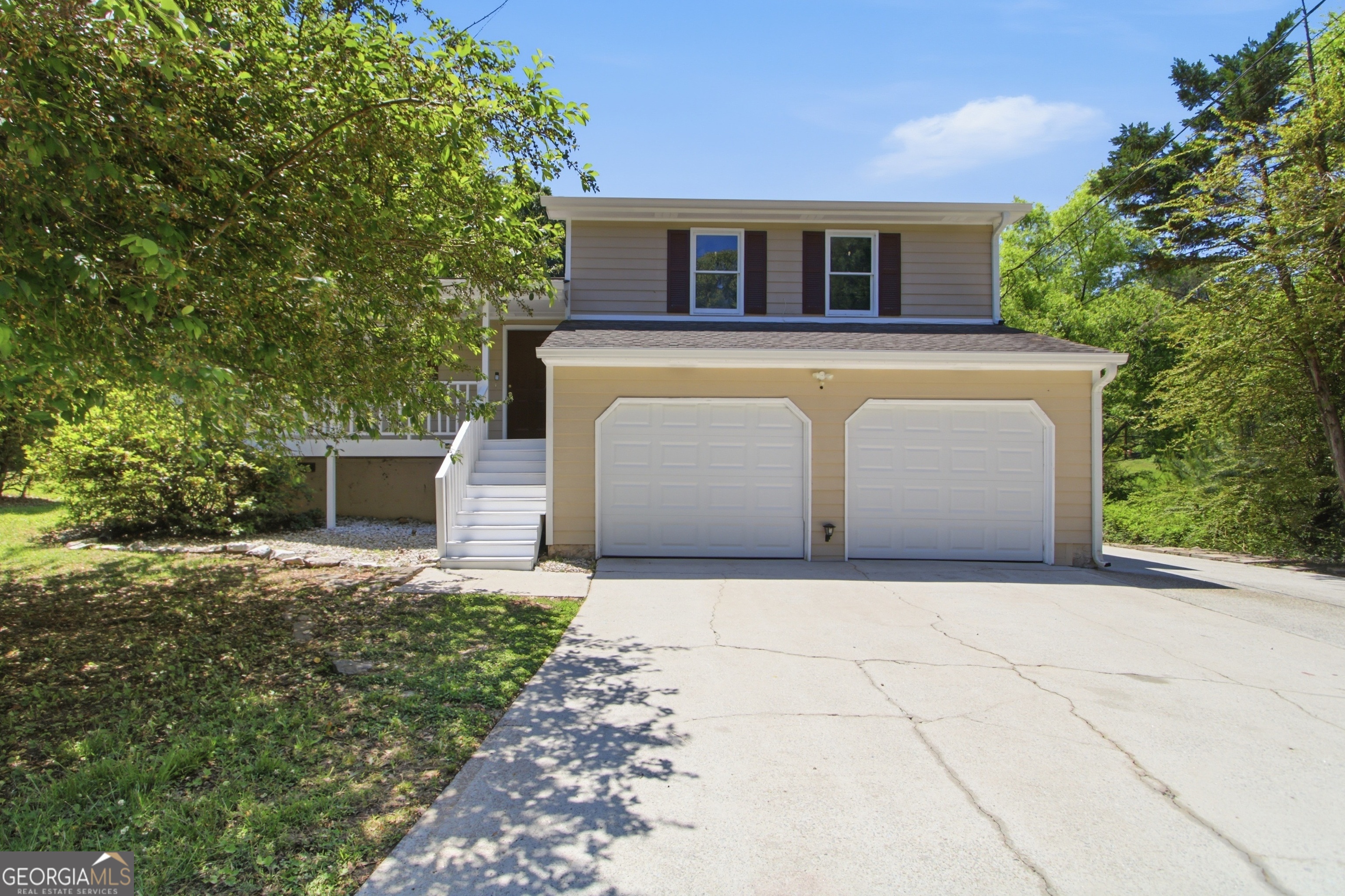 79 Cross Creek Court Property Photo 1