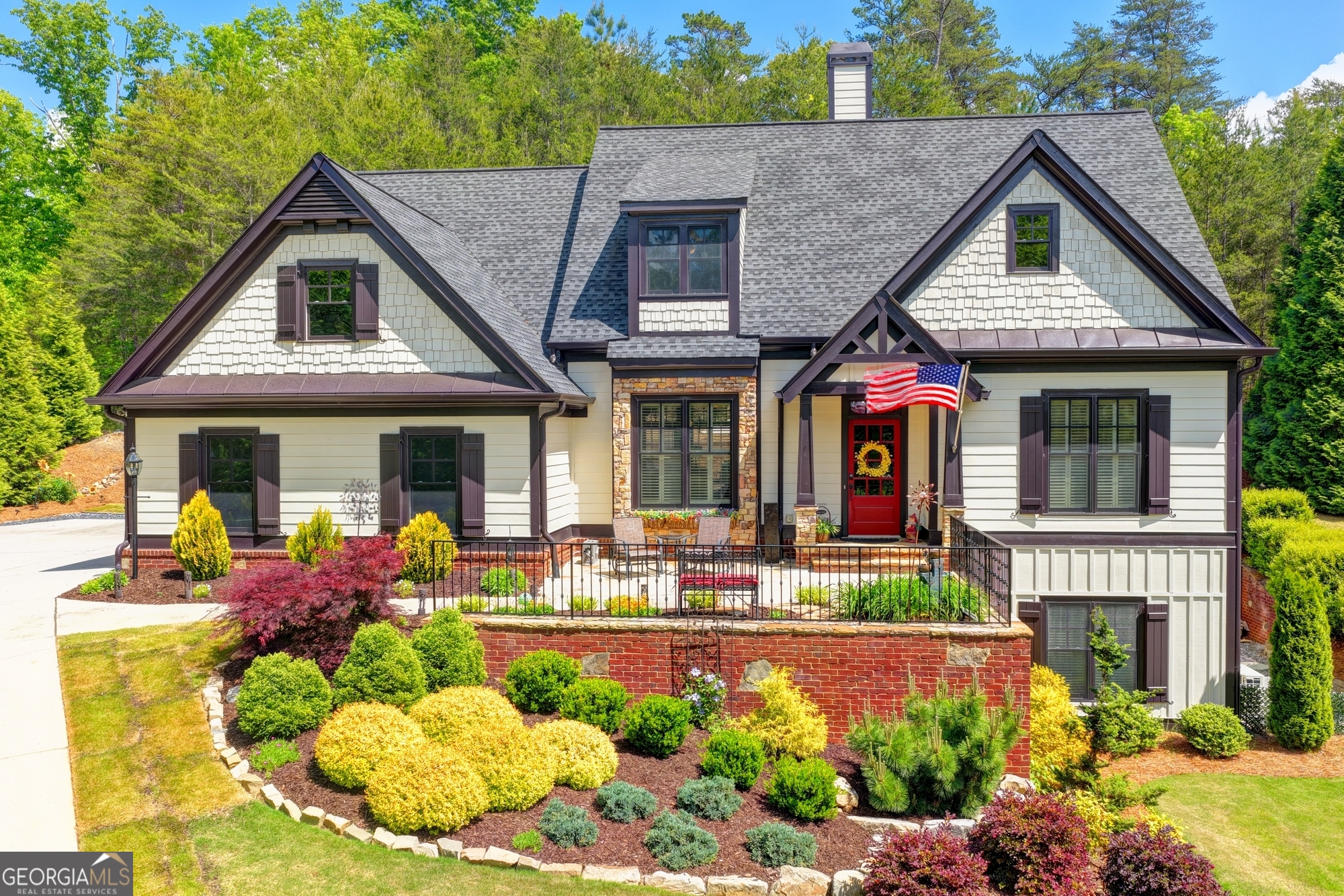 10 Cavender Run Property Photo 2