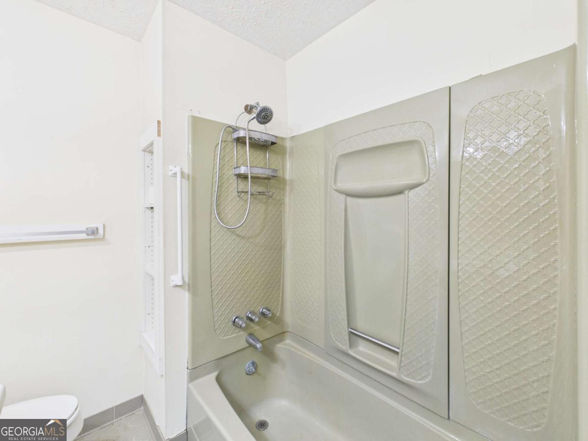 1600 Mcnutt Creek Road Property Photo 15